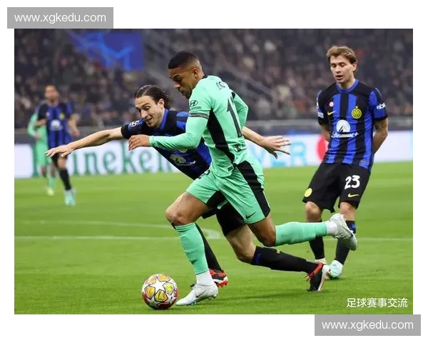 近期足球赛事精彩纷呈 世界杯预选赛与欧冠小组赛火热进行中